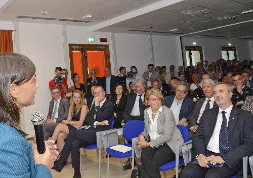 Debora Serracchiani (Presidente Regione Friuli Venezia Giulia) interviene all'inaugurazione del Campus del Centro di Riferimento Oncologico (CRO) - Aviano 09/09/2016